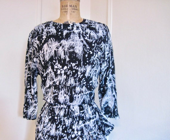 vintage 80s Black & White Abstract RUFFLE RUFFLE … - image 1