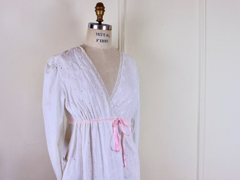 Vintage 1970s White Eyelet Robe With Pink Satin Ribbon | Etsy