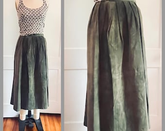 vintage saaie groene suède rok -- over de knie, midi-lengte - maat medium, taille 30 inch