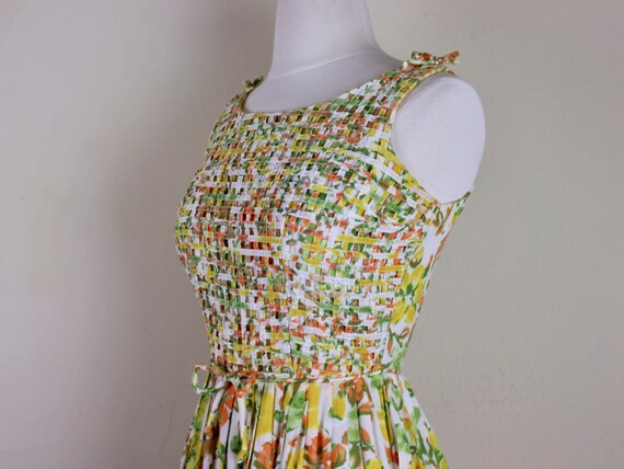 garden party, vintage 1950s sun dress - woven lat… - image 4