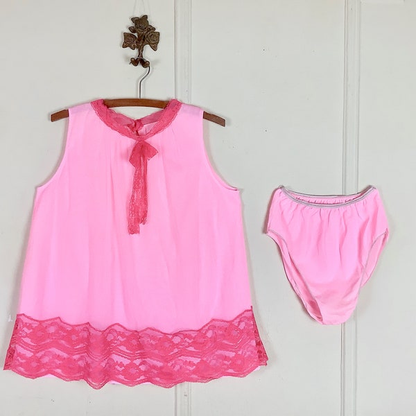 1960s Nylon & Lace Nightie Set - bubblegum pink + bright fuschia night gown + panties, lingerie, babydoll pajamas  - vintage size medium