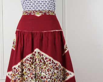 1980s deep red Indian cotton skirt - burgundy + white + gold + black BIRD & PAISLEY print - midi length, deep pockets - small to medium