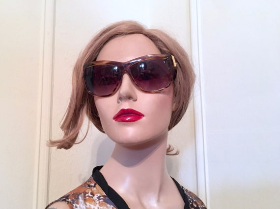 1990s Vintage Anne Klein Sunglasses - Brown Tortoise Plastic  display picture 1