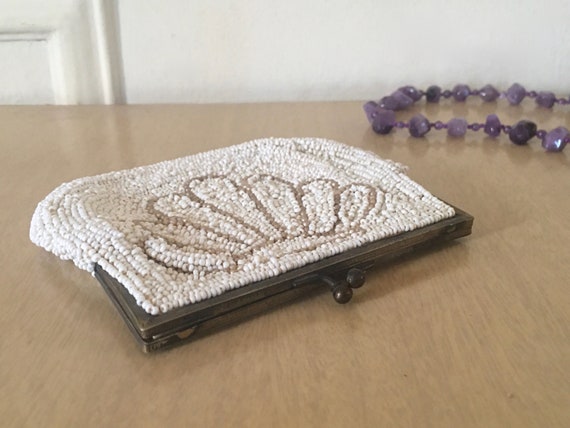 vintage antique 1930s White ART DECO Beaded SHELL Change Purse, perfect for a wedding or a fancy gala - something old View 3