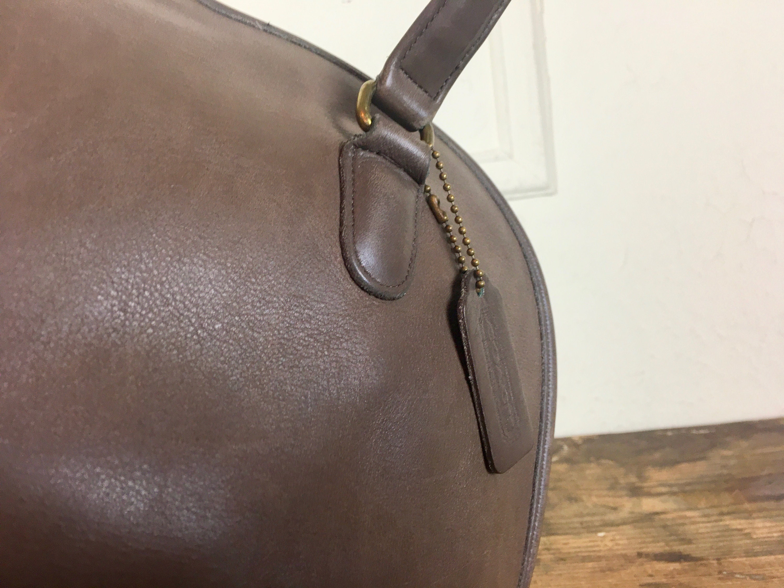 1990s Coach Pelham Shoulder Bag / Domed Bowler Bag / 9958 - Vintage Taupe / Putty Brown Leather Classic Handbag, Purse