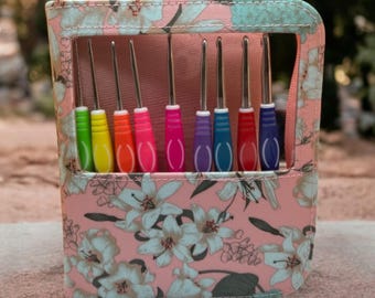 Ergonomic Crochet Hook Set, Floral Storage Case, Knitting Accessories