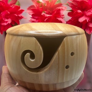 Crochet Yarn Bowl with Lid, Crochet Yarn Holder Bowl, Knitting Bowls For Yarn, Knitting Yarn Holder, Yarn Bowl, Crochet Bowl, Natural Wood