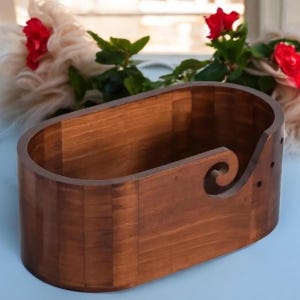 Large Crochet Yarn Bowl, Crochet Yarn Holder Bowl, Oval Knitting Bowls for Yarn, Knitting Yarn Holder, Yarn Bowl, Crochet Bowl, Natural Wood