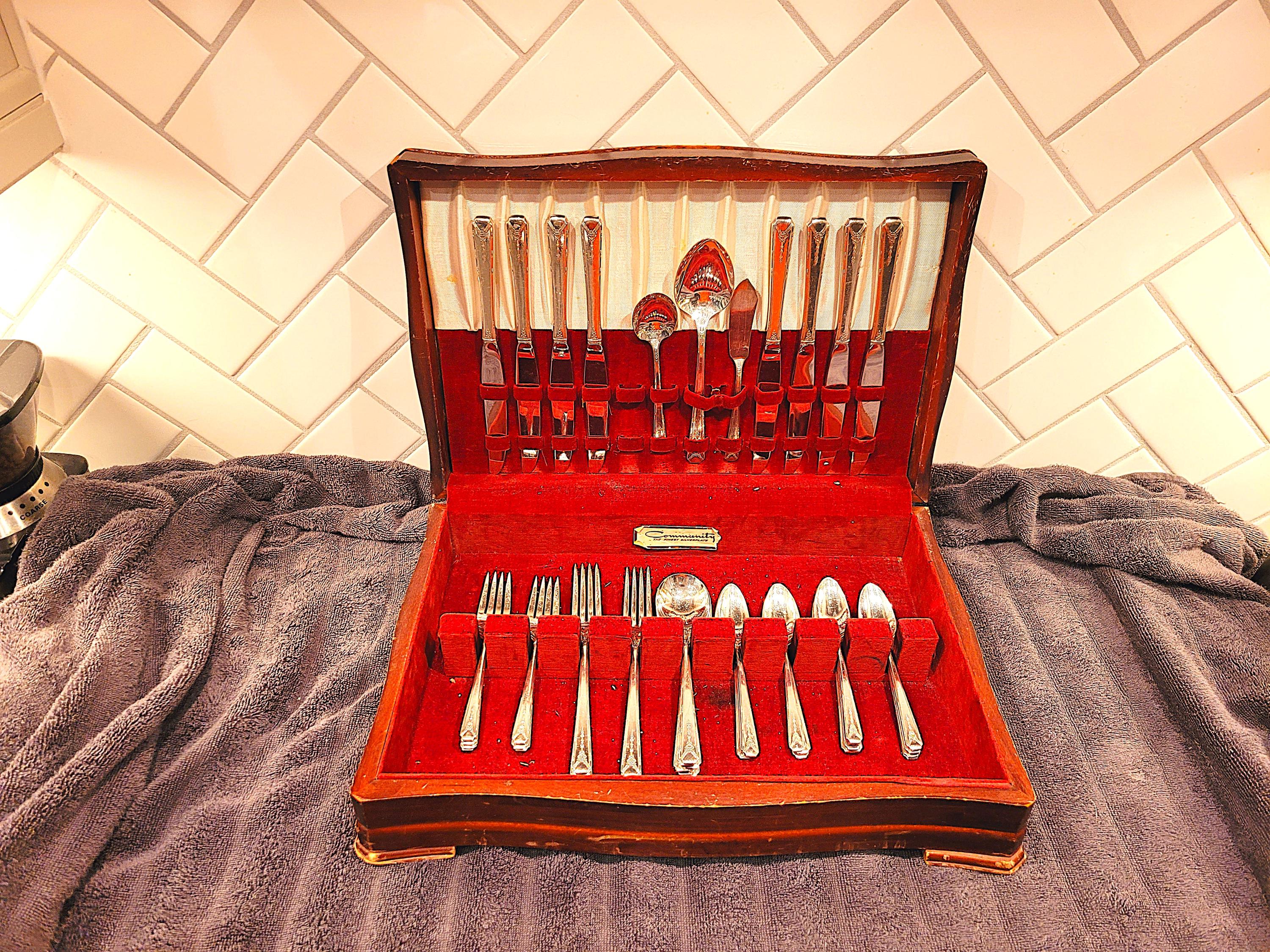 Oneida Silverware Box - Etsy