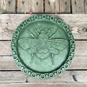 Cast Concrete Bumble Bee Stepping Stone (Moss) and Garden Plaque