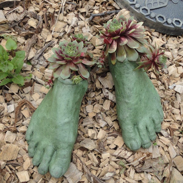 Concrete Planter Goddess Planter feet (Moss) Garden Art Sculpture