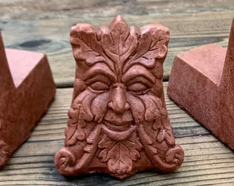 Concrete Greenman Pot Feet (Terracotta) Garden Decor