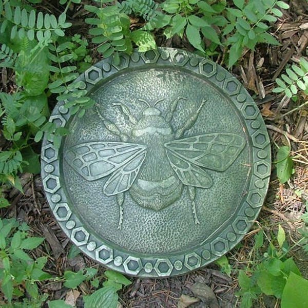 Concrete Bumble Bee Stepping Stone (Moss) and Garden Art