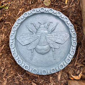 Cast Concrete Bumble Bee Stepping Stone (Bluestone) and Garden Plaque