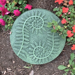 Cast Concrete Fern Leaf Fiddlehead Stepping Stone (Moss) Ying Yang