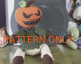 CROCHET PATTERN Pumpkinhead