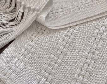 handwoven scarf cream bamboo hucklace