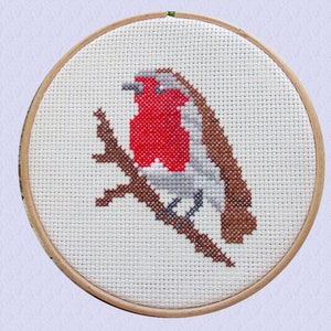 Robin cross stitch pattern, LDX1004, pdf, garden bird embroidery chart