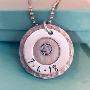 Sobriety Gift, Serenity Courage Wisdom, Recovery Jewelry, Recovery Gifts, Sobriety Date, Addiction Recovery Gift, Sober Gift, AA Jewelry