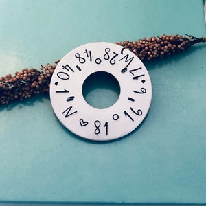 Breitengrad Längengrad, GPS-Koordinaten, spezielle Lage, GPS Geocache, handgestempelt Tasche Token, Golf Ball Marker, Schlüsselanhänger, Breitengrad Halskette