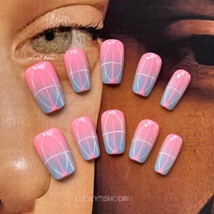 Y2K Pink Press On nails short nails/Pink nails/y2k nails/gyaru nails/summer nails/Trendy nails/Gradient Rainbow nails/Birthday nails