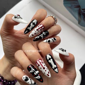 Halloween Nails/Gothic Press On Nails Long Almond Nails/Gothic Nails/Snake Nails/Punk Nails/Goth Nails/Bone nails/Party Nails/Gyaru nails