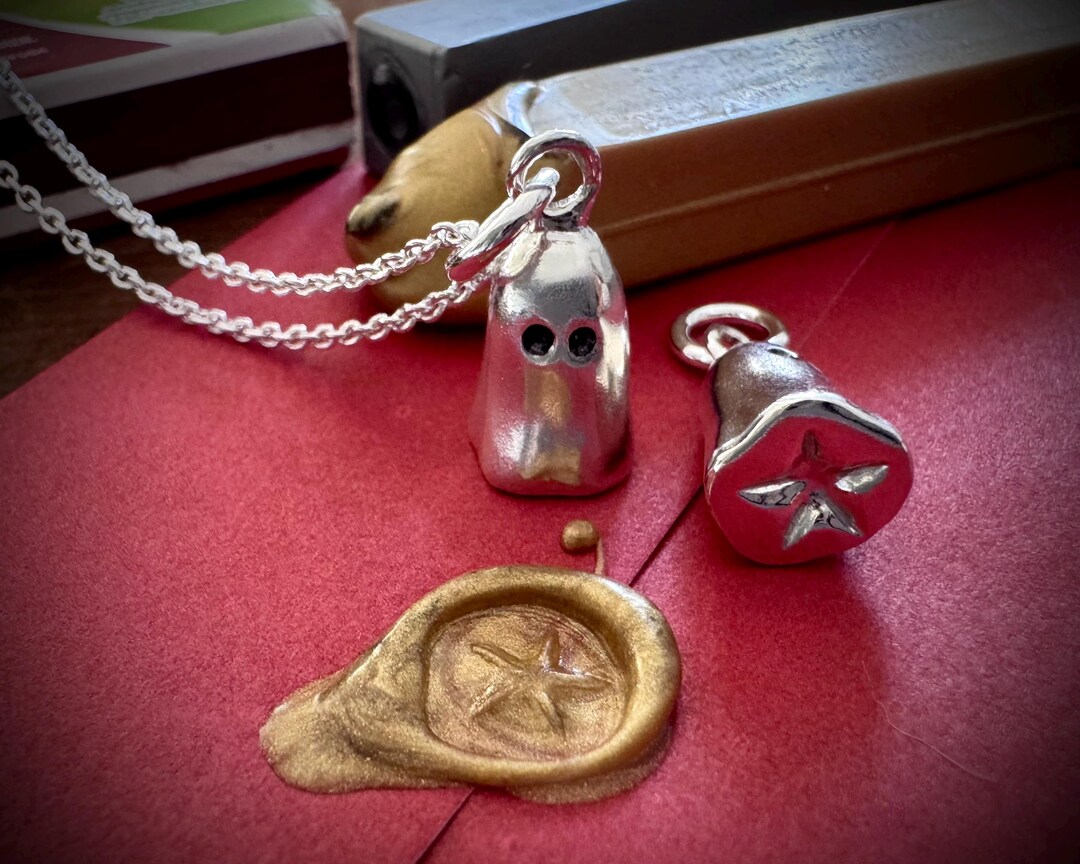 Starry Stella the Ghost Necklace Pendant - Impressionable Star Ghost ...