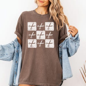 Checkerboard Scissors Hairstylist T-shirt, Hairdresser Tee, Salon Apparel, Stylist Gift, Barber Shirt, Cosmetology Top