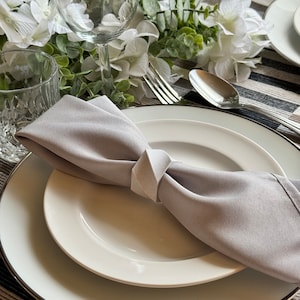 Portatovaglioli moderni ed esclusivi / Set da 4, 6, 8 o 12 / Elegante decorazione per matrimoni / Decorazione per la tavola festiva / Regalo di inaugurazione della casa