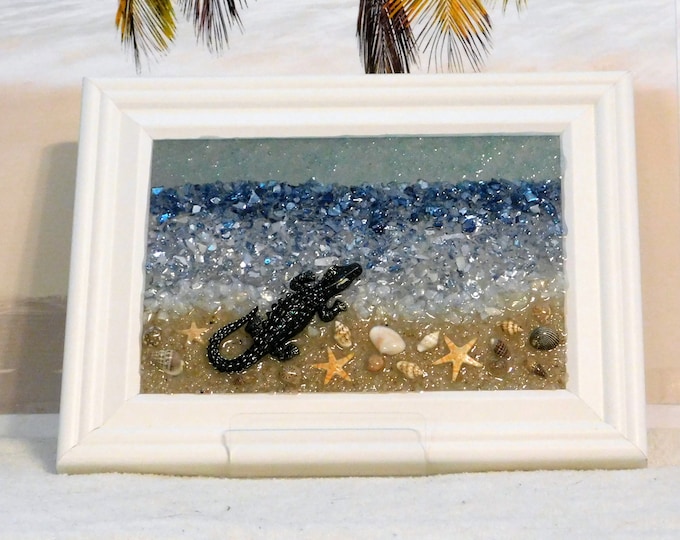 Alligator at the Beach Crushed Glass Art, Coastal Art, Resin Beach Art, Glass Art, Resin Art, Beach Decor, Crush Glass Art, Mixed Media Art