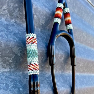 Téléchargement de motifs pour stéthoscope perlé, nombre égal de points peyotl tubulaires, motif de perles facile, décoration de stéthoscope, infirmières, vétérinaires, docteurs.