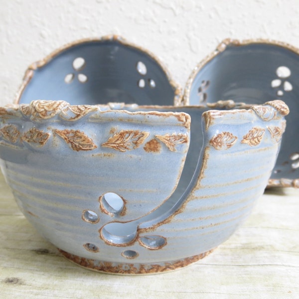 Hilado Bowl cerámica cerámica hecha a mano flor flor diseño en Shino marrón azul