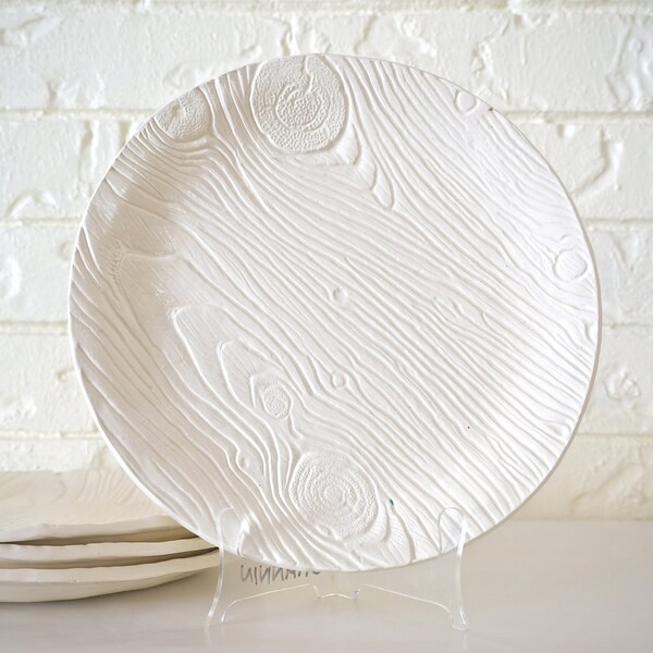 Woodgrain Set of Four Plates, White