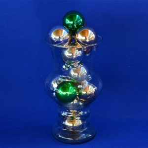 Rauch Mercury Glass Christmas Tree Ornaments - Zestaw 15 ozdób w kształcie kuli lub kuli w kolorze zielonym, srebrnym i złotym - Wyprodukowano w USA - Dekoracje świąteczne