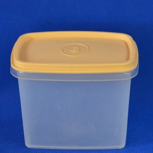 Vintage Tupperware Opaque Shelf Space Saver Storage Container #1243 with #1244 Almond Lid - Kitchen Canister - Food Storage - Seal Tight Lid