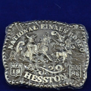Hesston 1985 NFR Rodeo Miniature Child&#39;s/Ladies Belt Buckle - National Finals Rodeo – Calf Roping - Third Edition Collectors Buckle - Cowboy