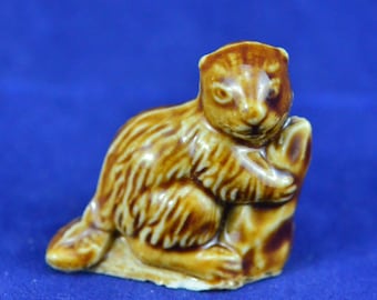 Vintage Wade Whimsies Porcelain Beaver #8 Animal Series - Made in