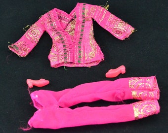 Vintage Barbie Bright N Brocade Outfit #1786 - Hot Pink Sheer Long Sleeve Tunic Top & Pants with Gold Brocade - Pink Bow Square Toe Shoes