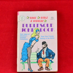 Vintage Globe Mini Mag Gags, Girls, Giggles Burlesque Joke Book - Pocket Book c 1985 - Illustrated - Funniest Jokes in America&#39;s History