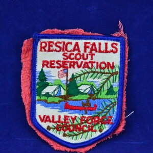 Vintage Boy Scout of America BSA Resica Falls Scout Reservation Valley Forge Council Patch - Embroidered Badge - Sew On - Philadelphia