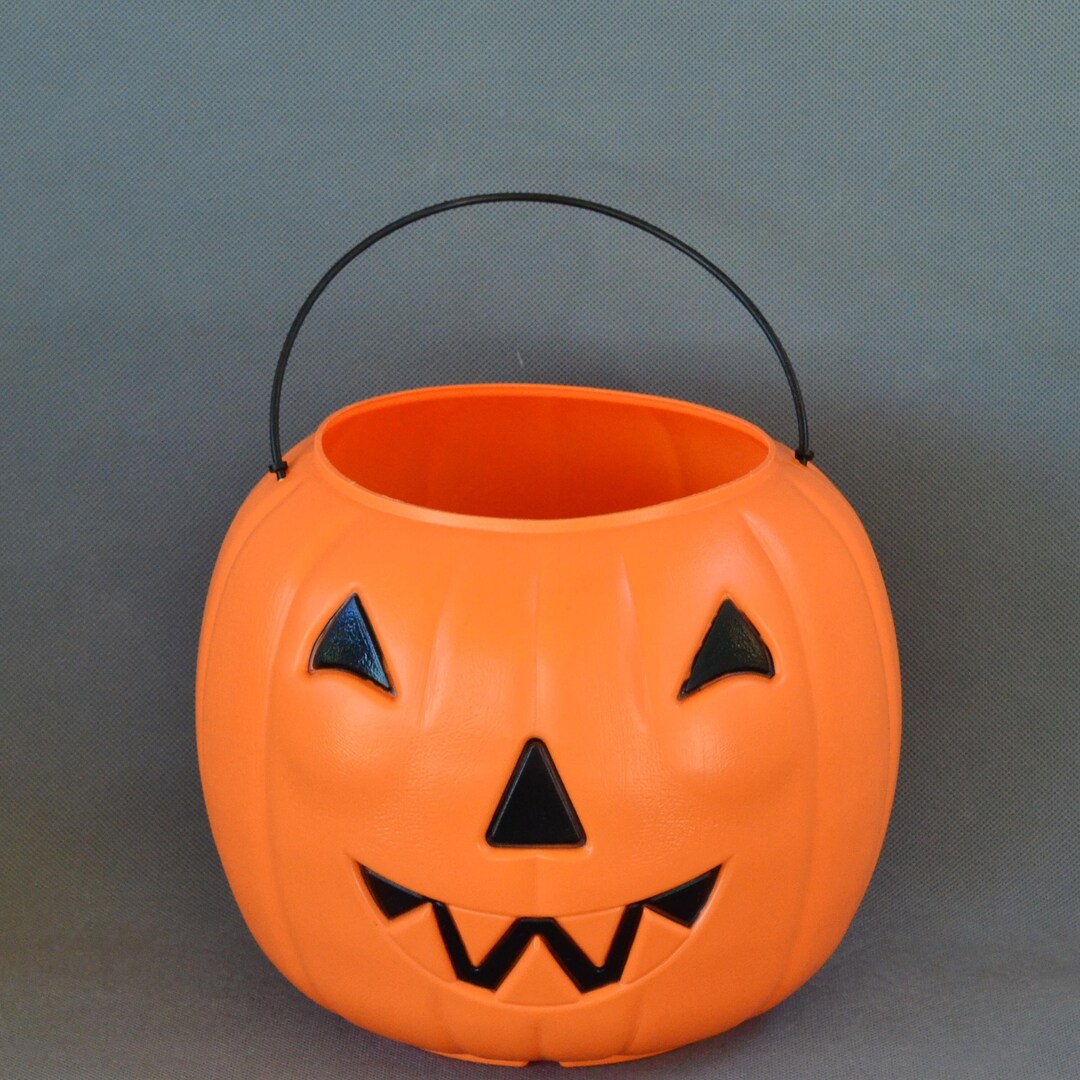 General Foam Halloween Blow Mold Jack-o-lantern Pumpkin Trick or Treat ...