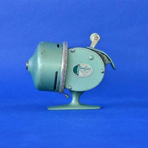 Vintage South Bend Spin Cast 77 Reel Vintage Fishing Reel C. 1960s Closed  Face Push Button Green Casting & Spinning Made in USA 