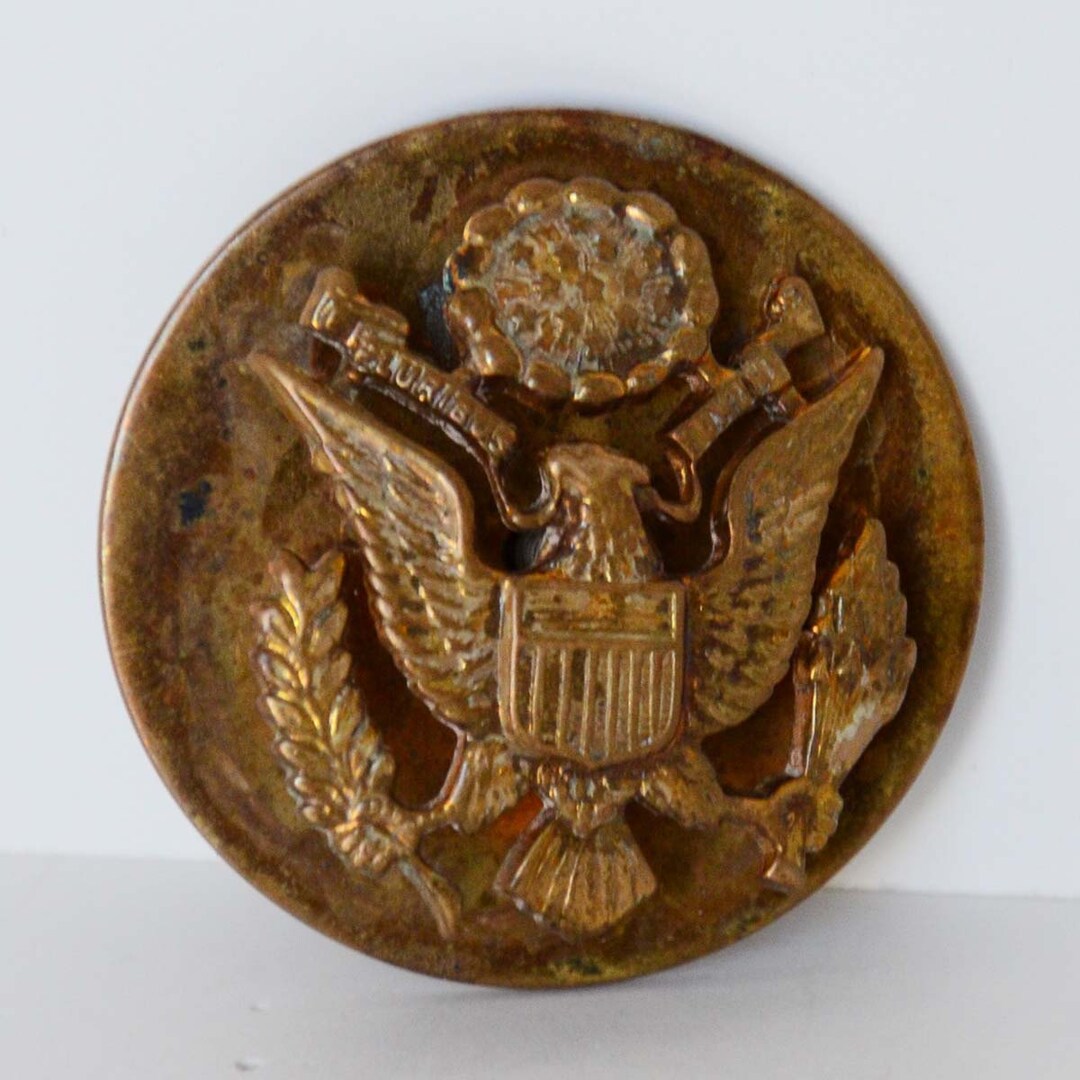 Vintage Great Seal Golden Eagle Military Insignia Meyer Metal Hat Pin