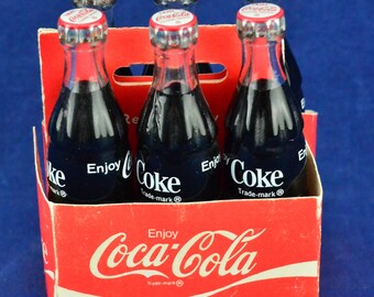 ヴィンテージ コカコーラ ミニチュアボトル & 6パックキャリア