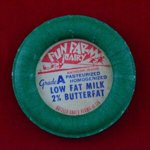 Vintage St. Anthony Idaho Fun Farm Dairy Milk Bottle Cap - New Old Stock - Misprinted Anthony Idaho - Advertising - Retro Kitschen Décor