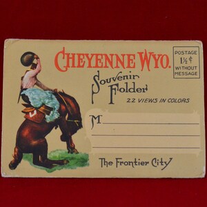 vintage années 1940 Cheyenne Wyoming Souvenir Folder Postcard Set avec 22 cartes photo - Linen Accordion Packet - Voyage - Souvenir historique