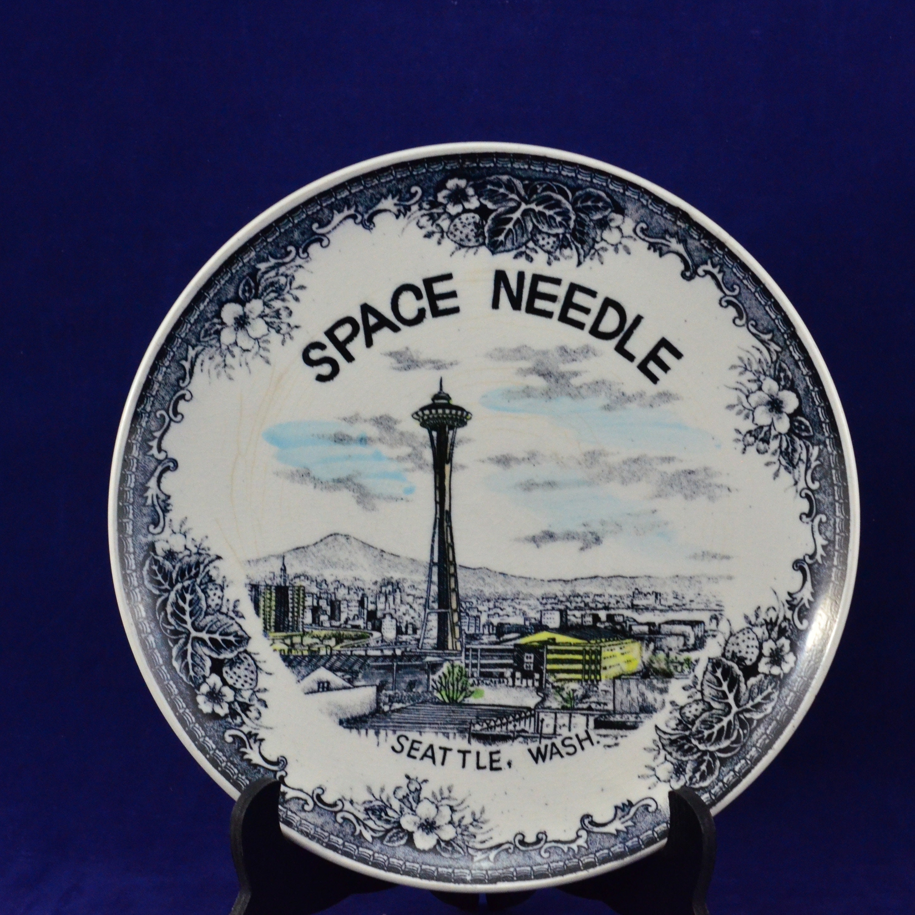 1962 Seattle World's Fair Souvenir Plate - Century 21 - Space