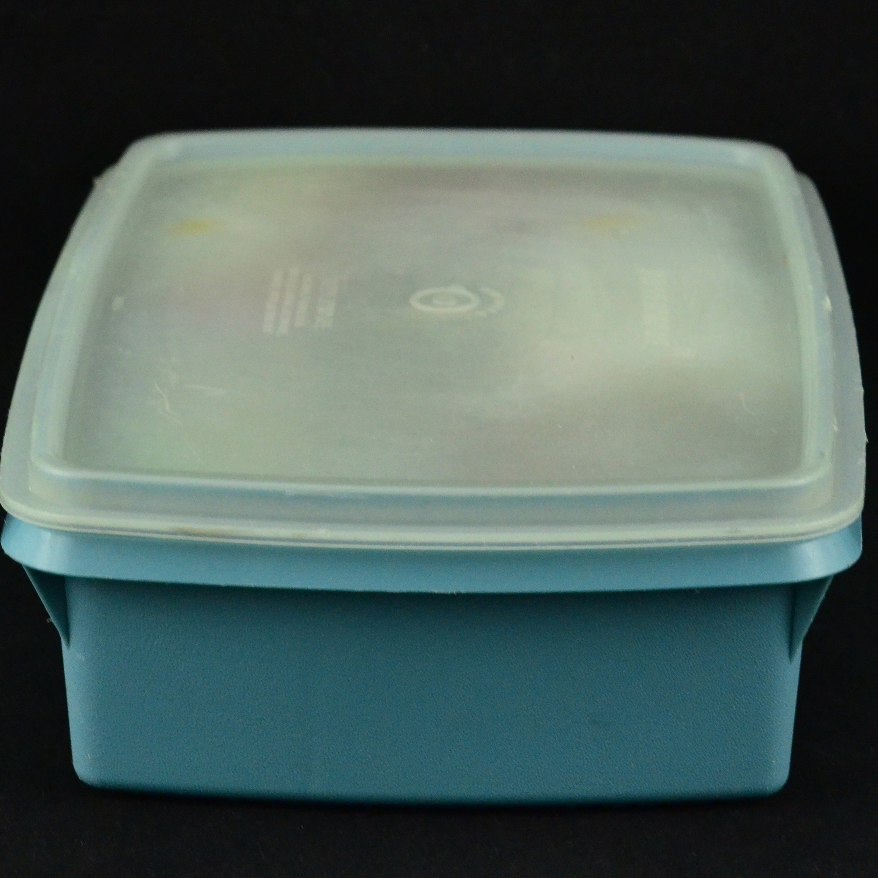 タッパーウェア タッパークラフト Stow-N-Go 仕切り付きコンテナ #767