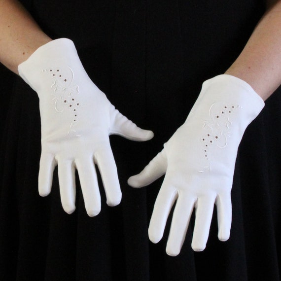 Vintage Wrist Length Evening Gloves in White - De… - image 2