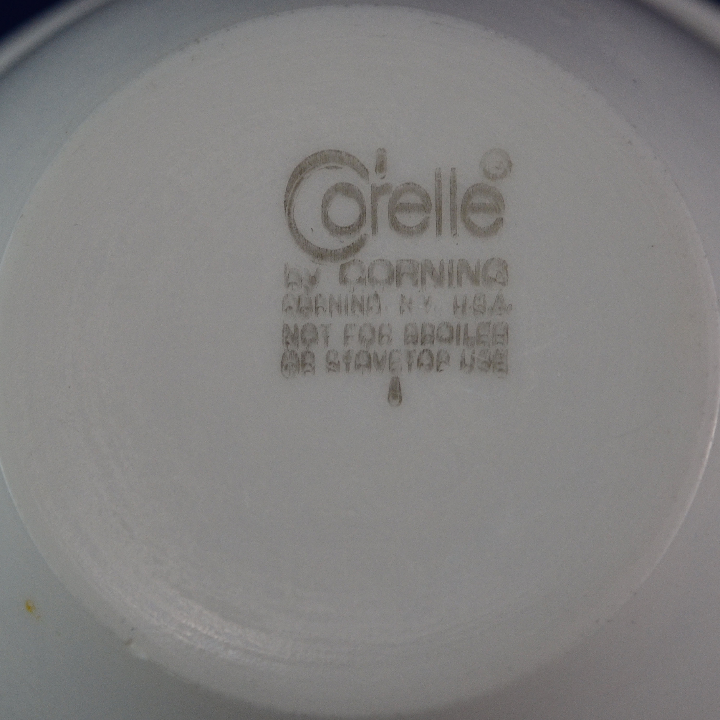 Set of 4 Corelle Spring Blossom, Crazy Daisy Open Hook Handle Cups